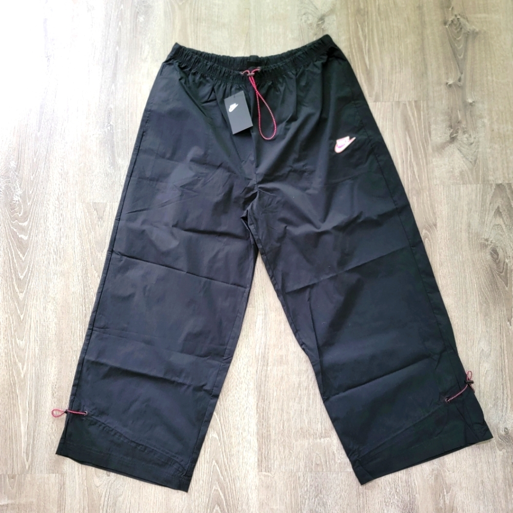 BRAND NEW Nike Sportswear Icon Clash Woven Pants Women's Size XL